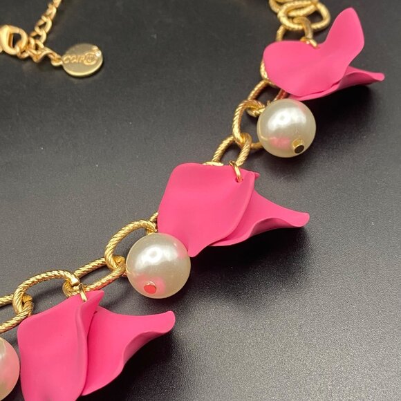 Coiris Statement Necklace Hot Pink Petal Faux Pearl Gold Tone Collar 18-21" - Picture 4 of 6